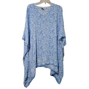 Back From Bali Womens Blue White Floral Rayon Poncho Blouse Handkerchief Hem OS